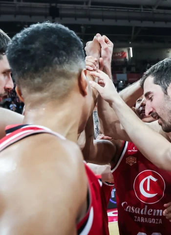 Casademont Zaragoza Crushes Girona Behind Vives' Masterclass (107-78)