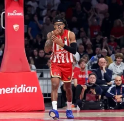 El Estrella Roja de Ibon Navarro suma cuatro seguidas en Paris (90-81)