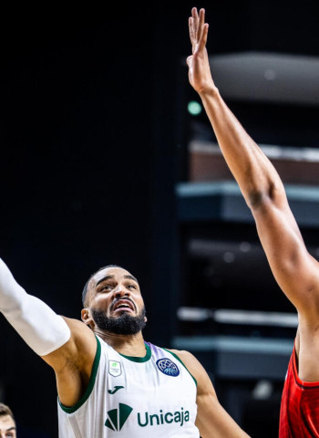 El Unicaja estrena la BCL con un festival en Utena (69-105)
