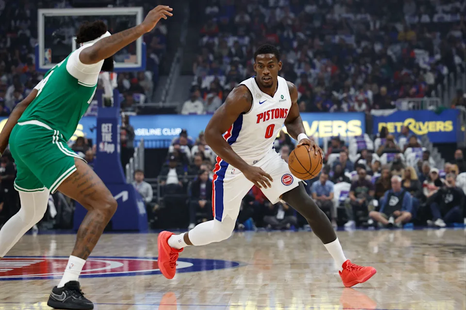 Los Pistons remontan 22 puntos a los Celtics (121-113)