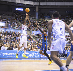 El Monbus Obradoiro gana en Burgos y ya suma tres victorias (72-79)