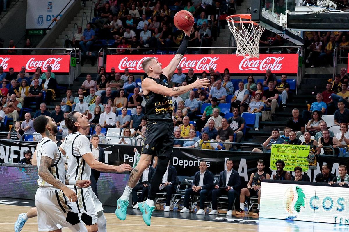 La Laguna Tenerife 96-71 Maxima Roma: un 18-3 inicial marca el camino