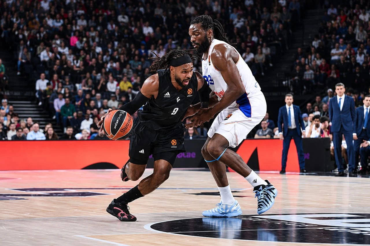 El ASVEL hunde al Baskonia a base de triples (94-79)