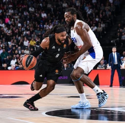 El ASVEL hunde al Baskonia a base de triples (94-79)