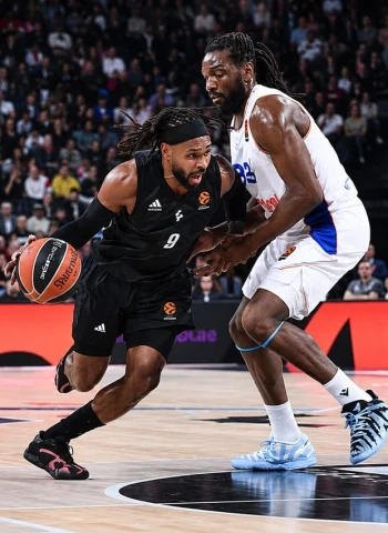El ASVEL hunde al Baskonia a base de triples (94-79)
