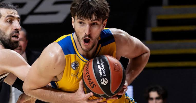 El Baskonia busca pívot: oferta rechazada por Sorkin