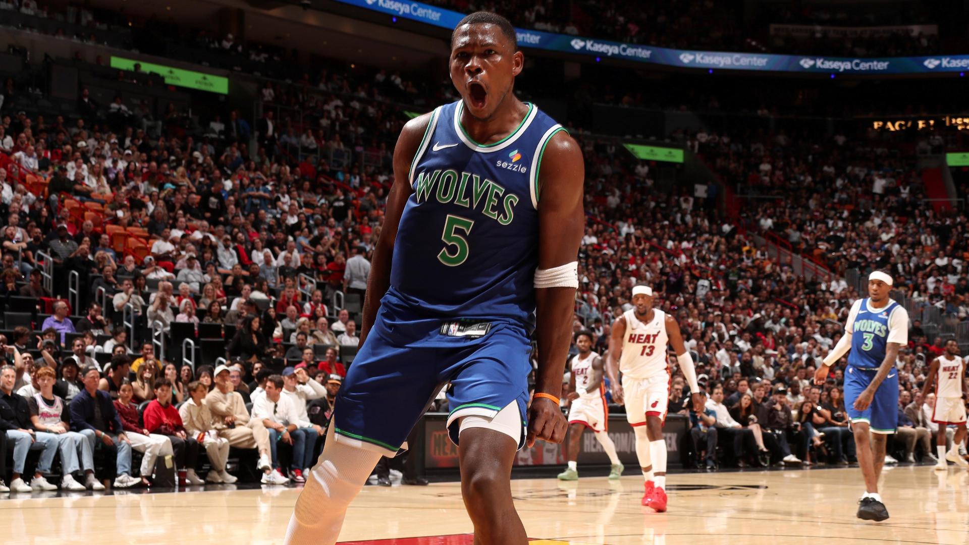 Edwards scores 45 points as Timberwolves rout Heat 131-106