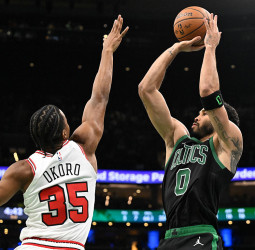 Pritchard y Tatum vuelven a castigar a los Bulls (111-125)