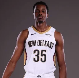 Koloko, una opción lejana para el Valencia Basket