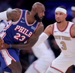 Los 76ers amargan la noche del anillo de los Knicks (106-100)