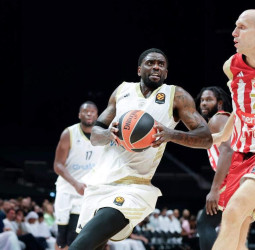 El Zvezda de Ibon Navarro asfixia al Dubai (58-77)