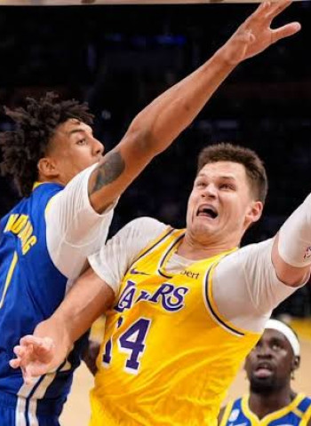 Dončić y Kessler estrenan la era post-LeBron con una paliza a los Warriors (105-127)