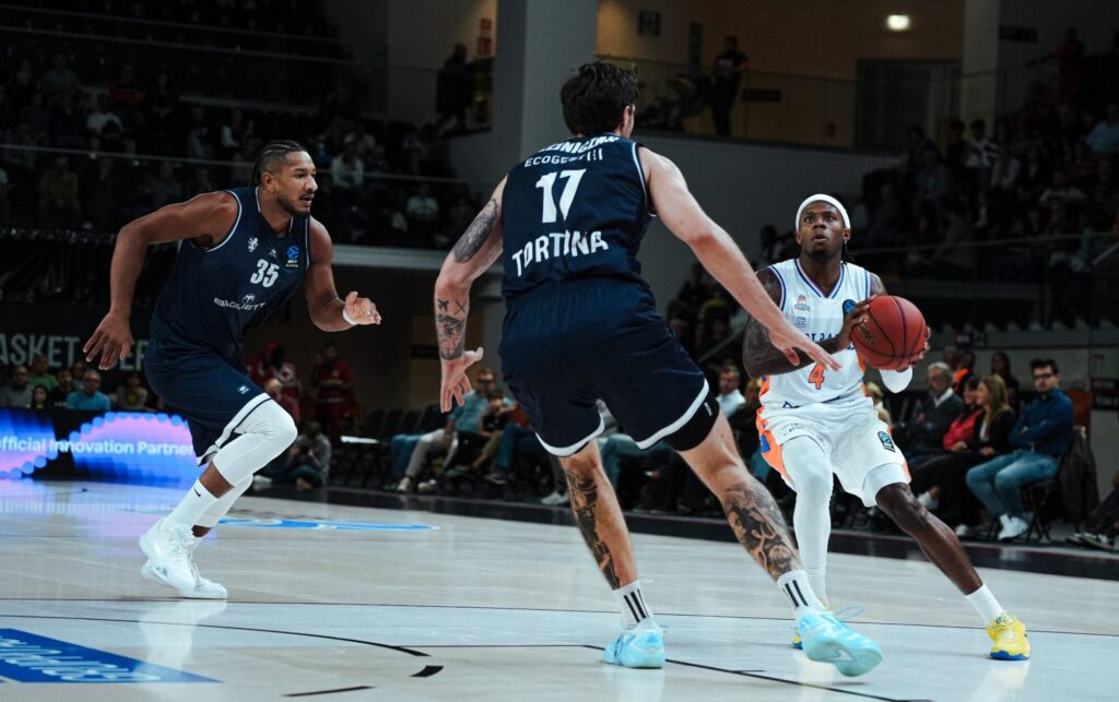 San Pablo Burgos Blows 13-Point Lead, Falls to Derthona Tortona 89-79