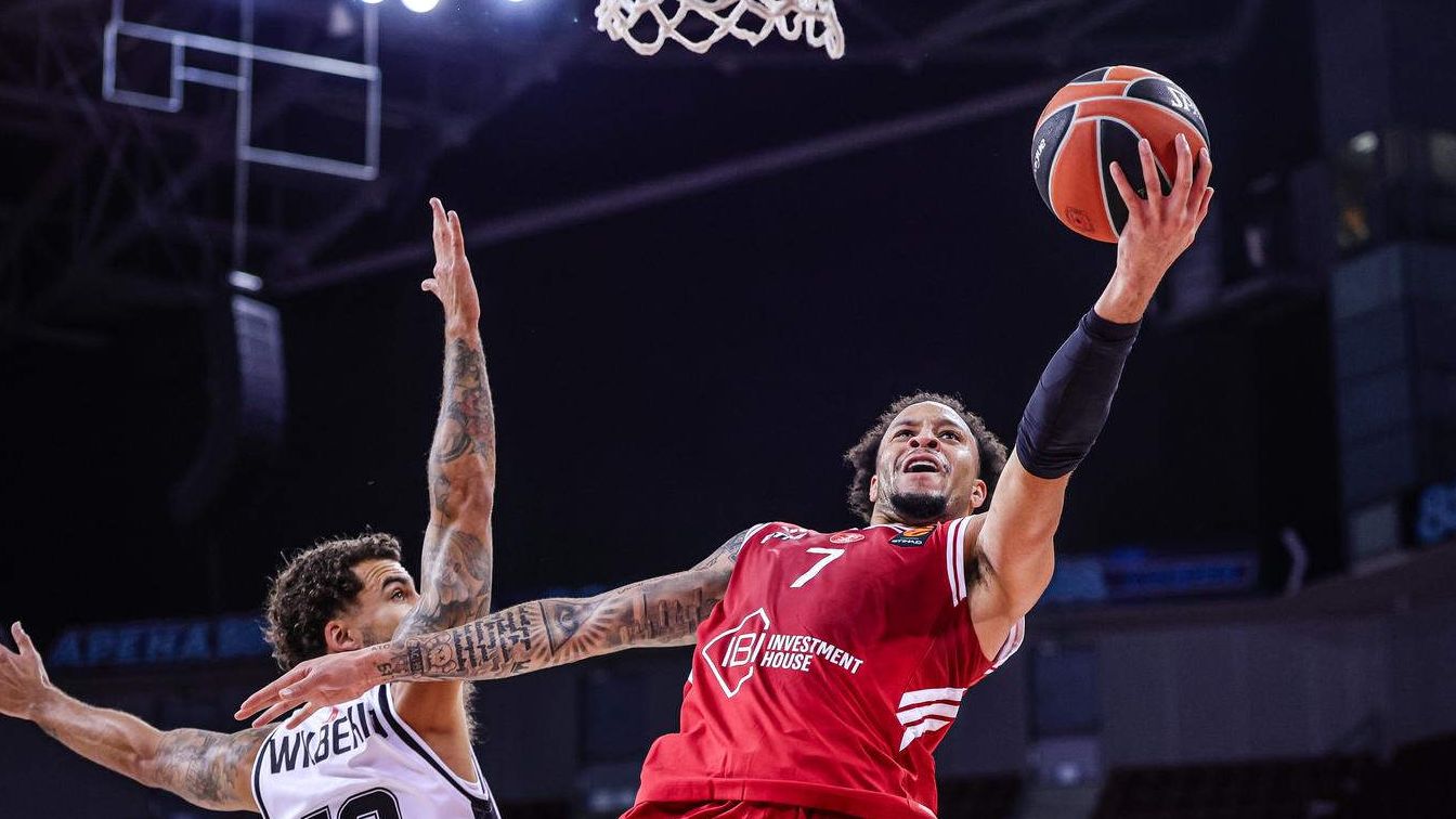 Hapoel Tel Aviv 100-82 Besiktas: Five Players Score 15+ Points in Dominant Third Quarter