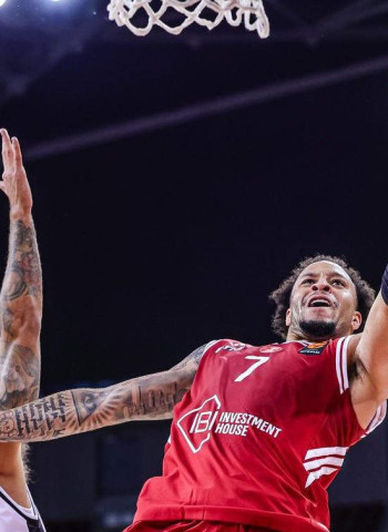 Hapoel Tel Aviv 100-82 Besiktas: cinco jugadores de 15 puntos y un tercer cuarto demoledor