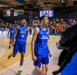 Mateo Díaz y Michael Caicedo le dan la primera al Fuenla (90-76)