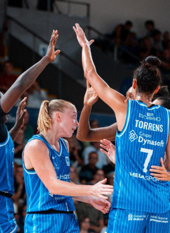 El Azulmarino Mallorca irrumpe a lo grande en la LF Endesa