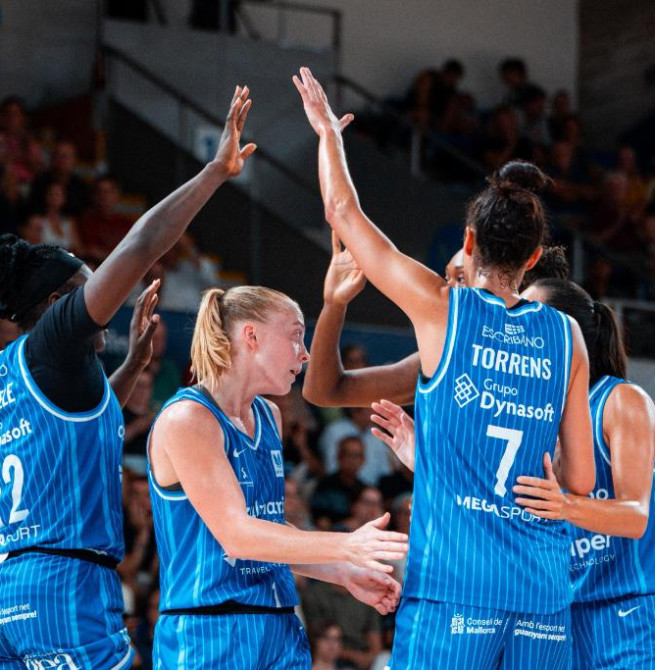El Azulmarino Mallorca irrumpe a lo grande en la LF Endesa