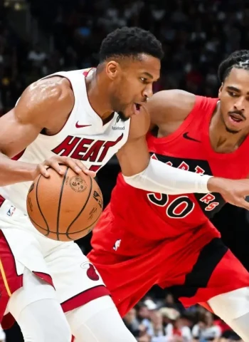 Giannis debuta y los Heat arrollan a los Raptors (129-105) en el primer partido NBA en Quebec