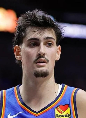 Aday Mara cierra la pretemporada con 9 rebotes en la derrota de los Thunder