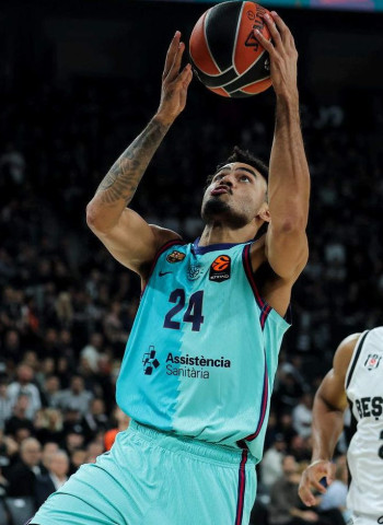 Barcelona Beats Besiktas (82-95): First Road Victory