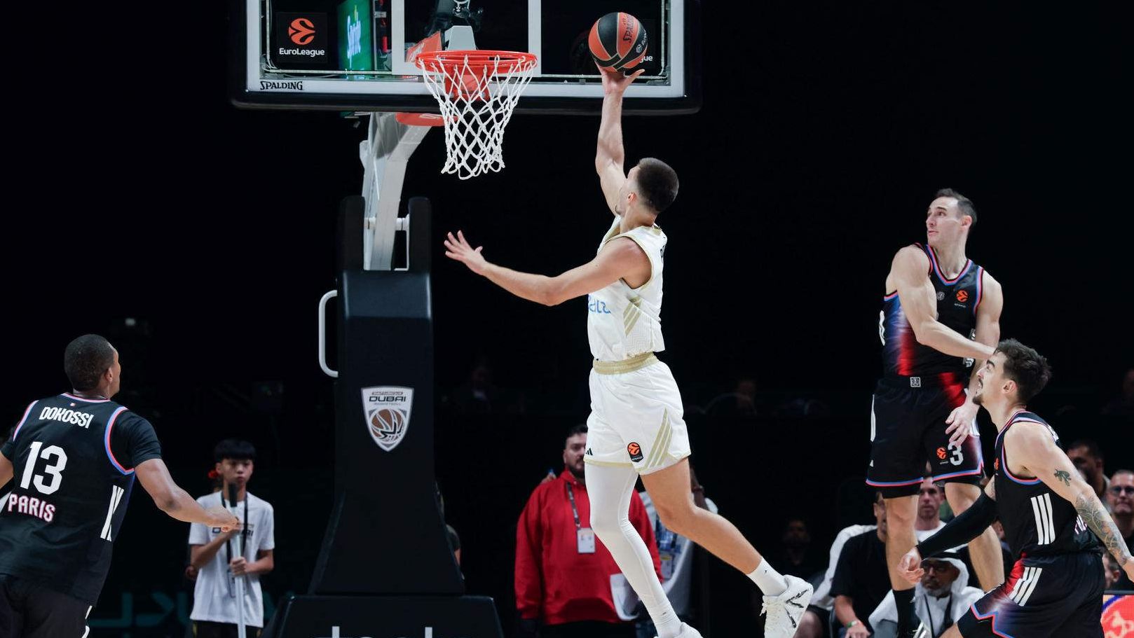 Hifi vuelve y el Paris Basketball corta su mala racha (93-99)