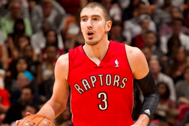 Toronto Raptors toma posiciones por Nando De Colo ...