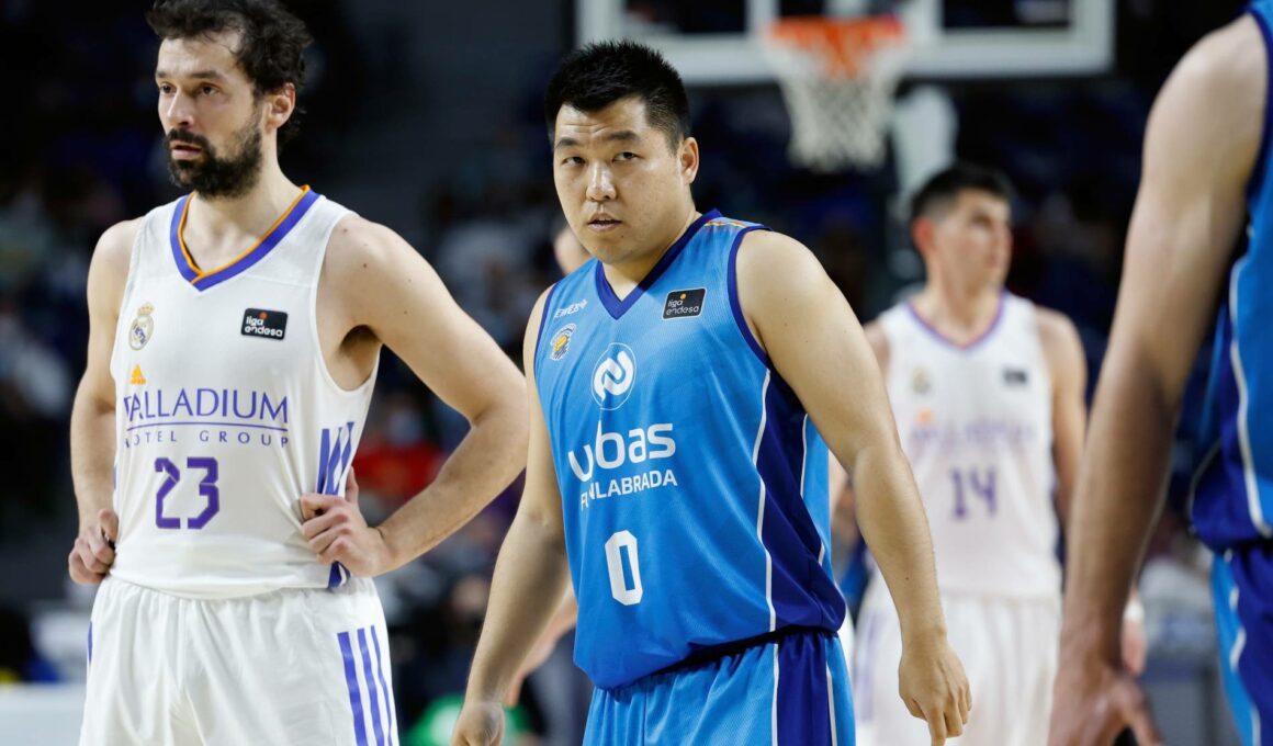 Bolong Zheng en su único partido de Liga Endesa (ACB Photo)