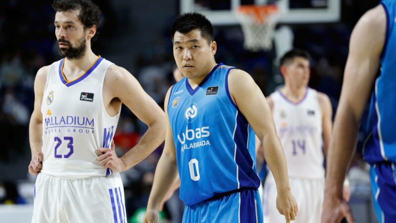 Bolong Zheng en su único partido de Liga Endesa (ACB Photo)