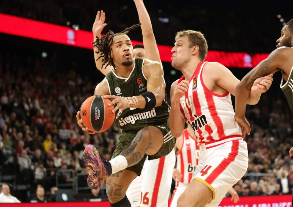 Carsen Edwards anotó 30 puntos contra Olympiakos (Foto: Euroleague.net)