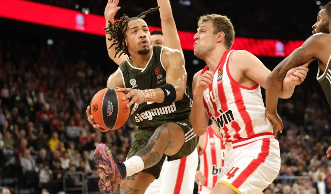 Carsen Edwards anotó 30 puntos contra Olympiakos (Foto: Euroleague.net)